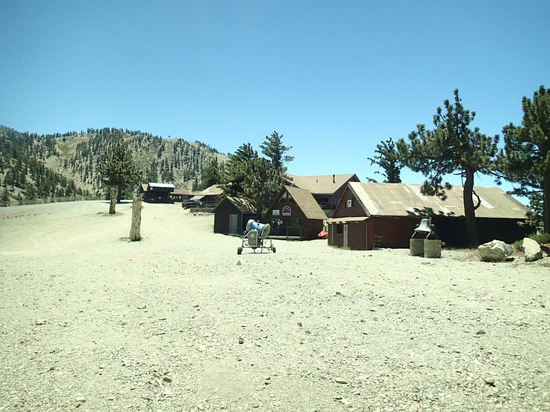 2014 Mt Baldy Cali 164.JPG - Summit Mt San Antonio (Mt Baldy) California
